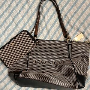 Gently used matching COACH purse and wallet